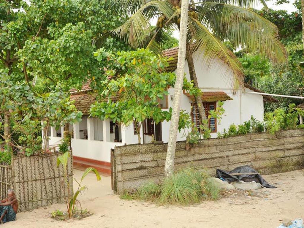 Angeo Beach House Alappuzha Exteriör bild