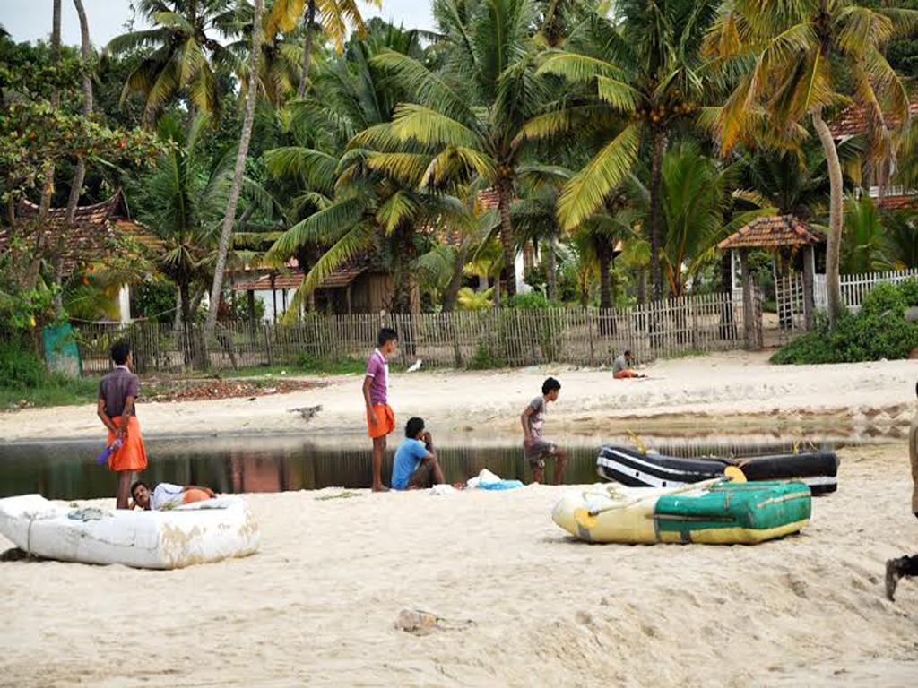 Angeo Beach House Alappuzha Rum bild
